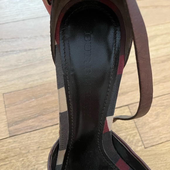Burberry wedges - Picture 5 of 6